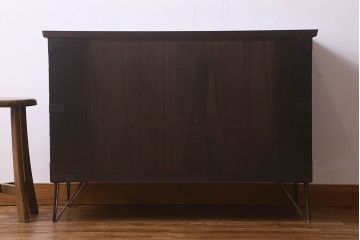 アンティーク家具　和製アンティーク　桐材　古い木の質感が味わい深いタンスローチェスト(衣装箪笥、引き出し、桐箪笥、桐たんす)