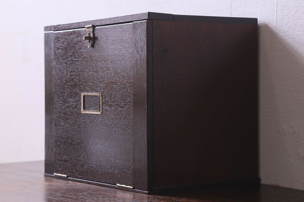 アンティーク雑貨　昭和レトロ　シックな雰囲気漂う　歯医者さんの古い往診箱(小引き出し、裁縫箱、小物収納)