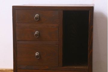 アンティーク雑貨　和製アンティーク　慳貪扉付き　シックな雰囲気漂う小引き出し(小物収納、小物入れ)