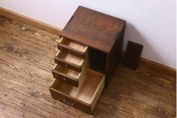 アンティーク雑貨　和製アンティーク　慳貪扉付き　シックな雰囲気漂う小引き出し(小物収納、小物入れ)