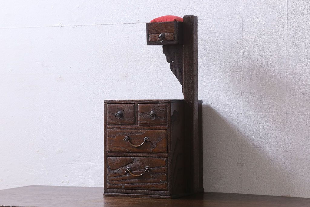 アンティーク雑貨　和製アンティーク　栗材　懐かしい雰囲気漂う古い針箱(小引き出し)