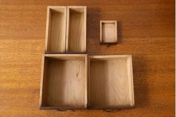 アンティーク雑貨　和製アンティーク　栗材　懐かしい雰囲気漂う古い針箱(小引き出し)