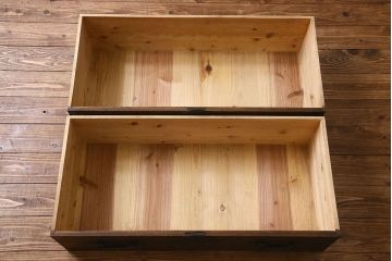 アンティーク家具　和製アンティーク　棚と脚付き!和モダンなチェスト(引き出し、衣装箪笥)