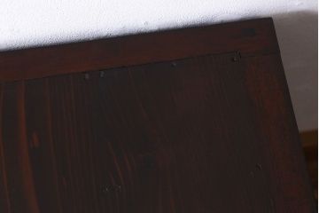 アンティーク家具　和製アンティーク　結霜ガラス　シンプルなデザインで使い勝手の良い戸棚(収納棚、本箱)