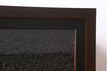 アンティーク家具　和製アンティーク　結霜ガラス　シンプルなデザインで使い勝手の良い戸棚(収納棚、本箱)