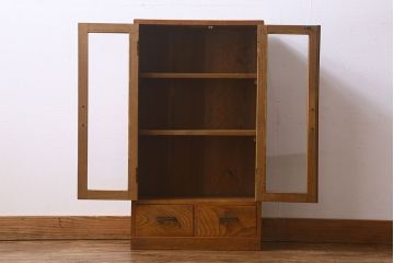 ヴィンテージ家具　昭和レトロ　三方ニレ材　小振りなビンテージブックケース(本箱、食器棚、戸棚)