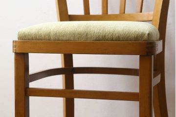 ヴィンテージ家具　イギリスビンテージ　温かみのある雰囲気漂うブナ材のチェア(椅子、ダイニングチェア、イス、英国)(1)(R-026415)
