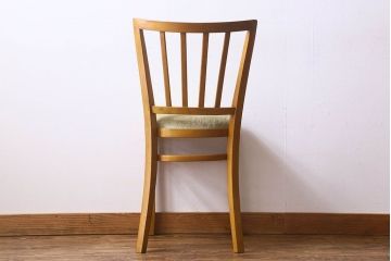 ヴィンテージ家具　イギリスビンテージ　温かみのある雰囲気漂うブナ材のチェア(椅子、ダイニングチェア、イス、英国)(1)(R-026415)