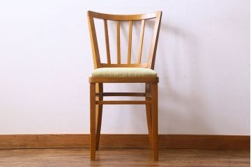 ヴィンテージ家具　イギリスビンテージ　温かみのある雰囲気漂うブナ材のチェア(椅子、ダイニングチェア、イス、英国)(2)(R-026416)