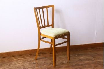 ヴィンテージ家具　イギリスビンテージ　温かみのある雰囲気漂うブナ材のチェア(椅子、ダイニングチェア、イス、英国)(2)(R-026416)