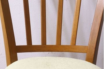 ヴィンテージ家具　イギリスビンテージ　温かみのある雰囲気漂うブナ材のチェア(椅子、ダイニングチェア、イス、英国)(2)(R-026416)