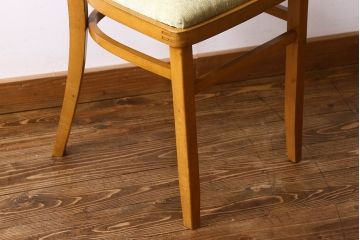 ヴィンテージ家具　イギリスビンテージ　温かみのある雰囲気漂うブナ材のチェア(椅子、ダイニングチェア)(3)