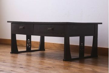 アンティーク家具　和製アンティーク　透かし彫りがお洒落な大正ロマン香る文机(座卓、ローテーブル)