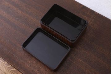 アンティーク雑貨　和製アンティーク　細かなデザインと網代が高級感を放つ小箱(小物収納)