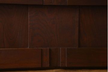 極上品　総ケヤキ材　美しい漆塗りが魅力的な新潟産アンティーク蔵戸(建具、玄関戸)