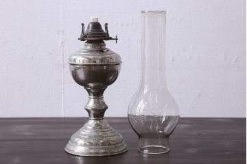 アンティーク雑貨　和製アンティーク　シャビーなオイルランプ(灯油ランプ、テーブルランプ)