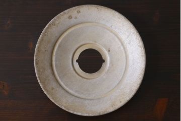 アンティーク雑貨　昭和レトロ　アウトドアの雰囲気を味わえる吊りランプ(オイルランプ)