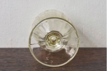 アンティーク雑貨　大正〜昭和期　レトロな雰囲気漂うプレスガラス製グラス(コップ)
