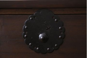 アンティーク家具　桐材製　アンティークローチェスト(衣装箪笥、タンス、引き出し、桐箪笥、桐たんす)