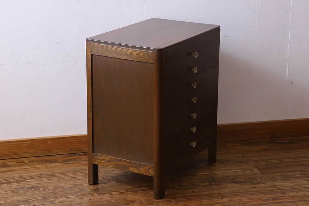 アンティーク家具　和製アンティーク　シックな雰囲気漂うナラ材のサイドチェスト(引き出し、書類収納)