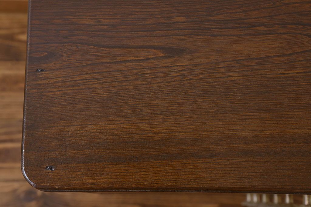 アンティーク家具　和製アンティーク　シックな雰囲気漂うナラ材のサイドチェスト(引き出し、書類収納)