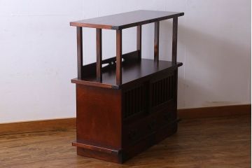 中古　伝統民芸家具　岩谷堂　欅材の杢目が美しい飾り棚2号(収納棚)(定価約28万円)