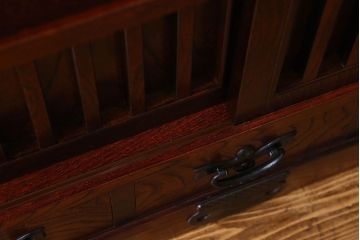 中古　伝統民芸家具　岩谷堂　欅材の杢目が美しい飾り棚2号(収納棚)(定価約28万円)