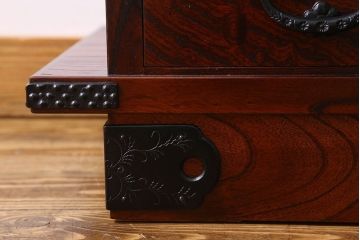 中古　伝統民芸家具　岩谷堂　欅材の杢目が美しい飾り棚2号(収納棚)(定価約28万円)