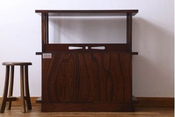 中古　伝統民芸家具　岩谷堂　欅材の杢目が美しい飾り棚2号(収納棚)(定価約28万円)