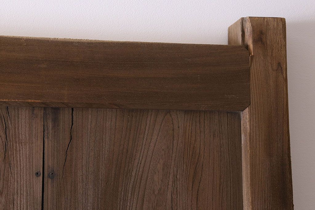 和製アンティーク　総ケヤキ材　特大　味わいのある風合いの門扉(蔵戸、建具、玄関戸)(1)