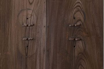 和製アンティーク　総ケヤキ材　特大　味わいのある風合いの門扉(蔵戸、建具、玄関戸)(1)