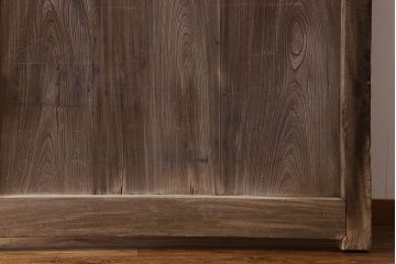 和製アンティーク　総ケヤキ材　特大　味わいのある風合いの門扉(蔵戸、建具、玄関戸)(1)