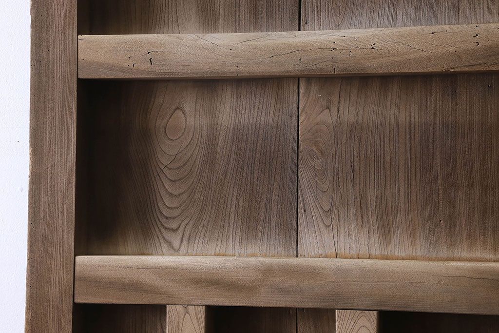 和製アンティーク　総ケヤキ材　特大　味わいのある風合いの門扉(蔵戸、建具、玄関戸)(1)