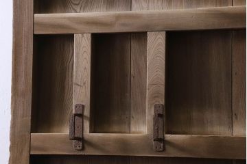 和製アンティーク　総ケヤキ材　特大　味わいのある風合いの門扉(蔵戸、建具、玄関戸)(1)