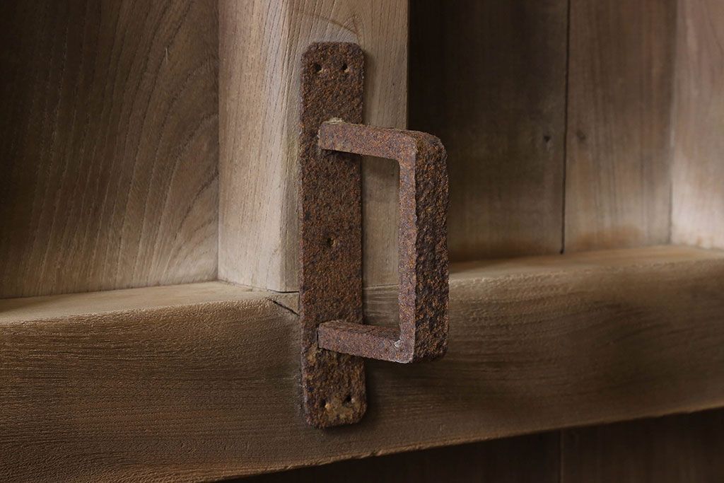 和製アンティーク　総ケヤキ材　特大　味わいのある風合いの門扉(蔵戸、建具、玄関戸)(1)