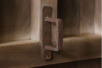 和製アンティーク　総ケヤキ材　特大　味わいのある風合いの門扉(蔵戸、建具、玄関戸)(1)