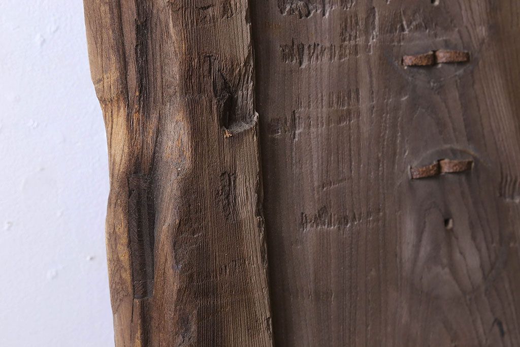 和製アンティーク　総ケヤキ材　特大　味わいのある風合いの門扉(蔵戸、建具、玄関戸)(2)