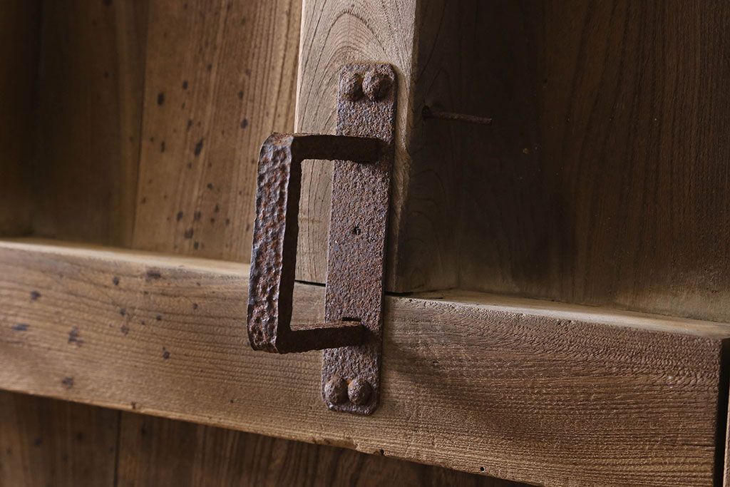 和製アンティーク　総ケヤキ材　特大　味わいのある風合いの門扉(蔵戸、建具、玄関戸)(2)