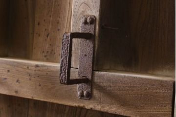 和製アンティーク　総ケヤキ材　特大　味わいのある風合いの門扉(蔵戸、建具、玄関戸)(2)