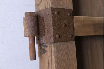 和製アンティーク　総ケヤキ材　特大　味わいのある風合いの門扉(蔵戸、建具、玄関戸)(2)