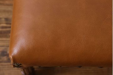 アンティーク家具　フランスアンティーク　本革　優美なデザインのダイニングチェア(椅子、イス)