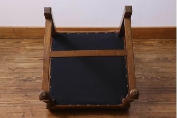 アンティーク家具　フランスアンティーク　本革　優美なデザインのダイニングチェア(椅子、イス)