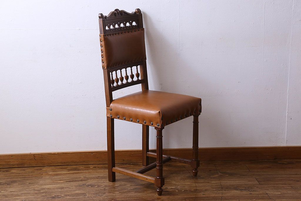 アンティーク家具　フランスアンティーク　本革　優美なデザインのダイニングチェア(椅子、イス)(1)