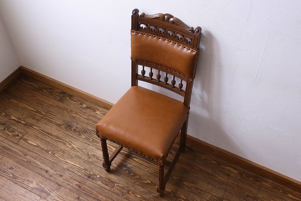 アンティーク家具　フランスアンティーク　本革　優美なデザインのダイニングチェア(椅子、イス)(1)