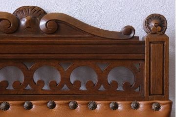 アンティーク家具　フランスアンティーク　本革　優美なデザインのダイニングチェア(椅子、イス)(1)