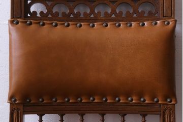 アンティーク家具　フランスアンティーク　本革　優美なデザインのダイニングチェア(椅子、イス)(1)
