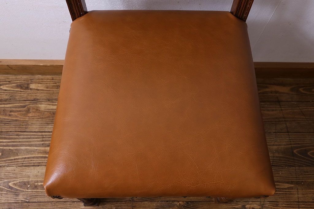 アンティーク家具　フランスアンティーク　本革　優美なデザインのダイニングチェア(椅子、イス)(1)