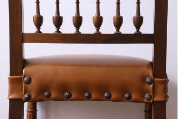 アンティーク家具　フランスアンティーク　本革　優美なデザインのダイニングチェア(椅子、イス)(1)