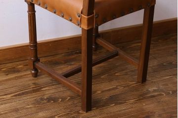 アンティーク家具　フランスアンティーク　本革　優美なデザインのダイニングチェア(椅子、イス)(1)
