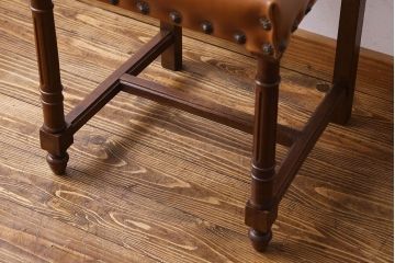 アンティーク家具　フランスアンティーク　本革　優美なデザインのダイニングチェア(椅子、イス)(2)